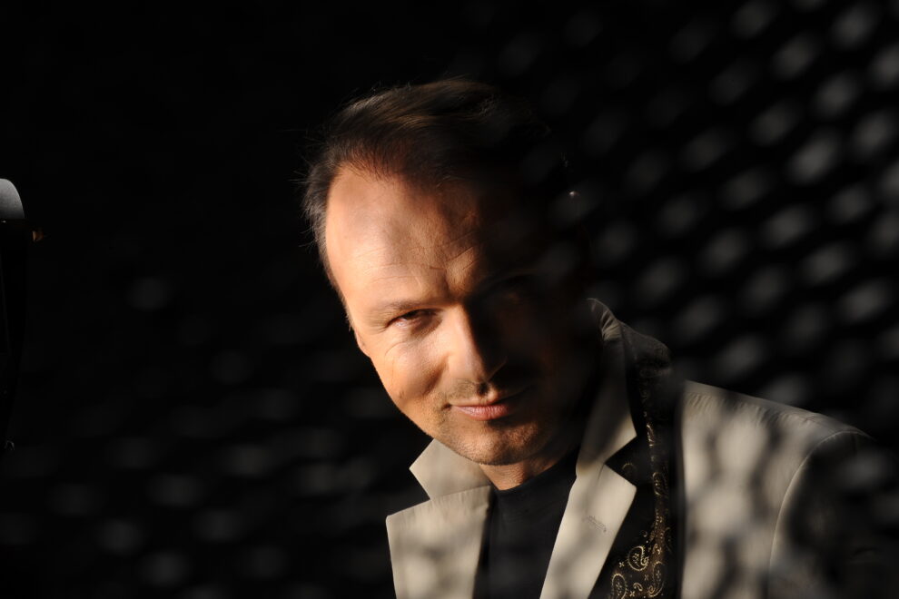 Najpiękniejsze piosenki na Walentynki: Damian Holecki